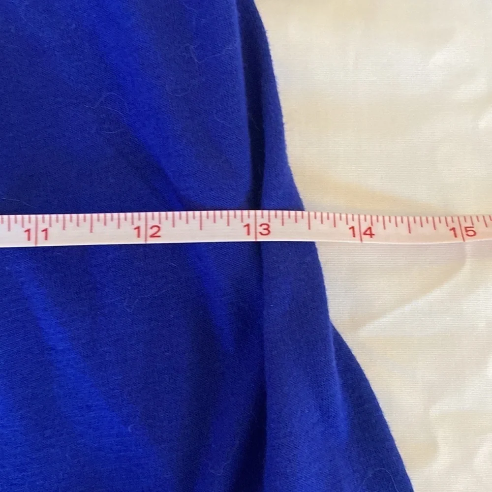 Art Class Cold Shoulder Blue Top M
